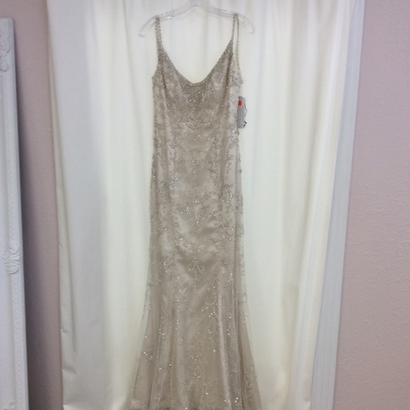 Kitty Chen - Siri Gown